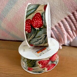 Vintage Horizon Fabrics Strawberry printed 1.25" ribbon Lot of 2